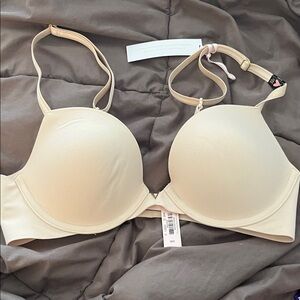 BODY BY VICTORIA
Lightly Lined Full-Coverage Bra NWT
